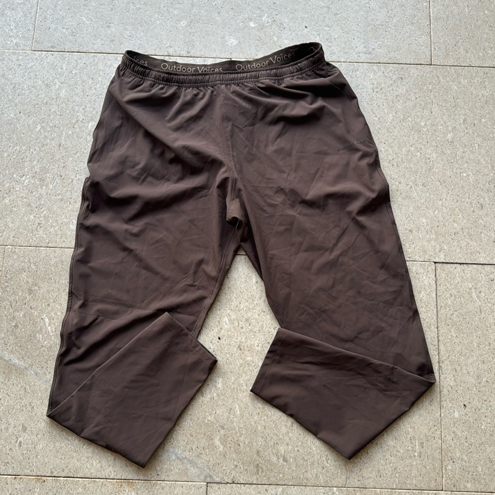 OUTDOOR VOICES.  Pant. Size L.